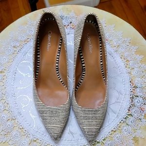 Calvin Klein size 7.5